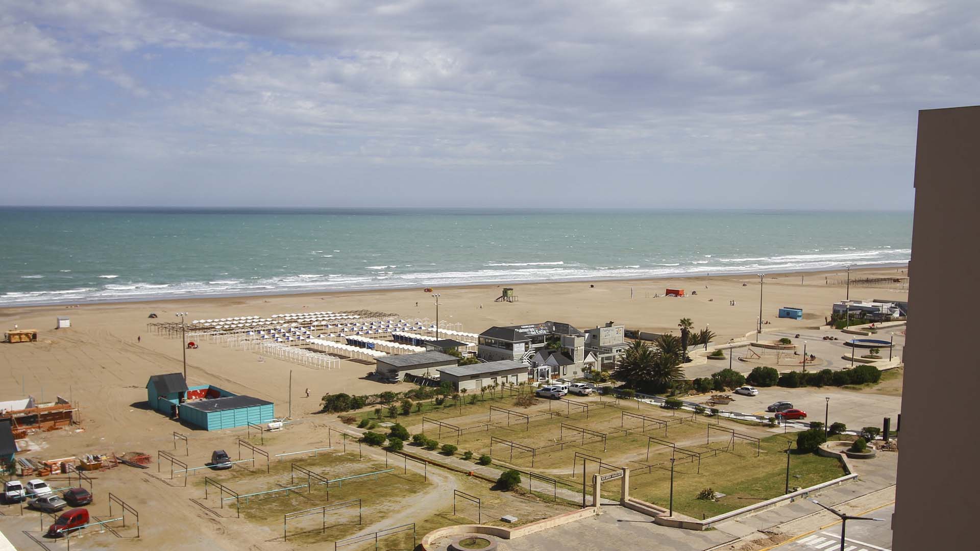 Departamento Frente al Mar. Edificio Ciudad Maritima