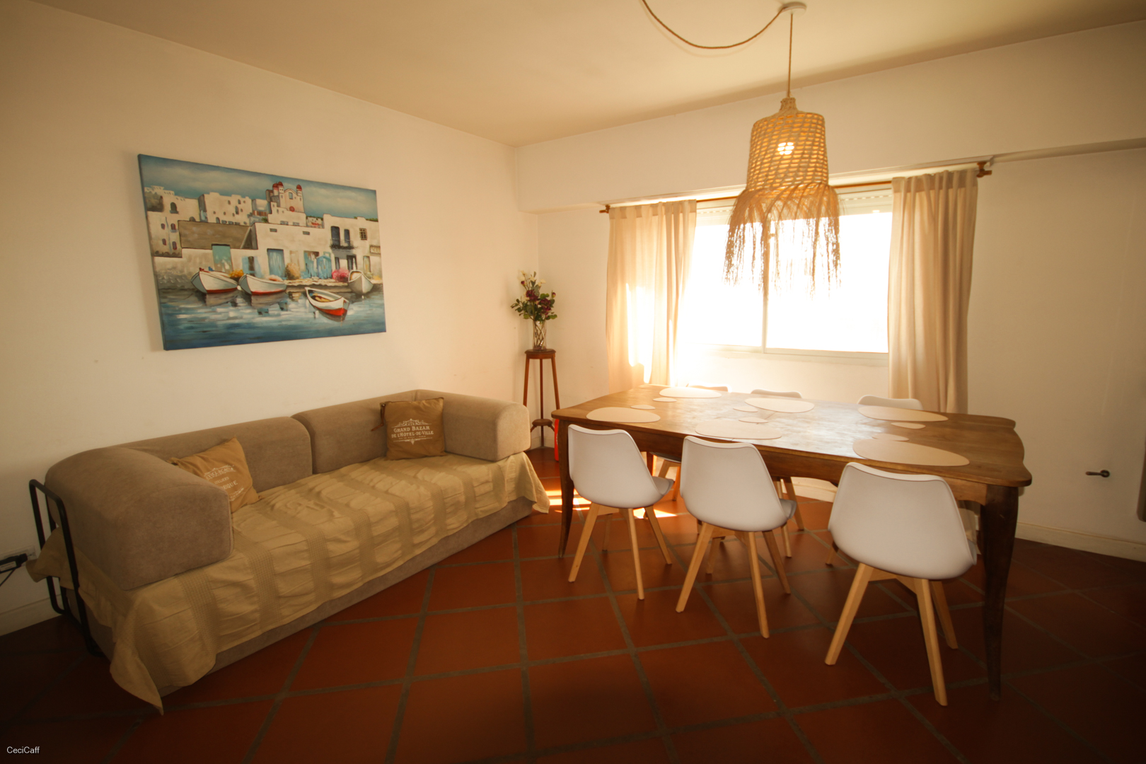 Amplio Departamento Frente al Mar. Edificio Ciudad Maritima