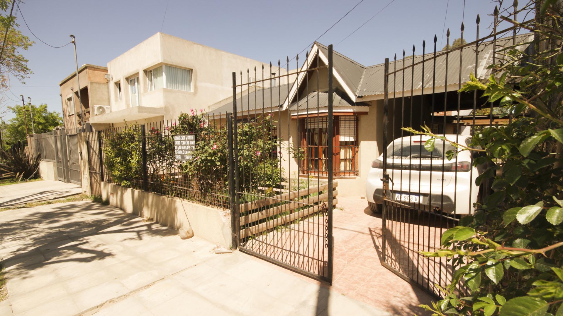 Casa a Doce Cuadras del Mar y Ocho de la Peatonal