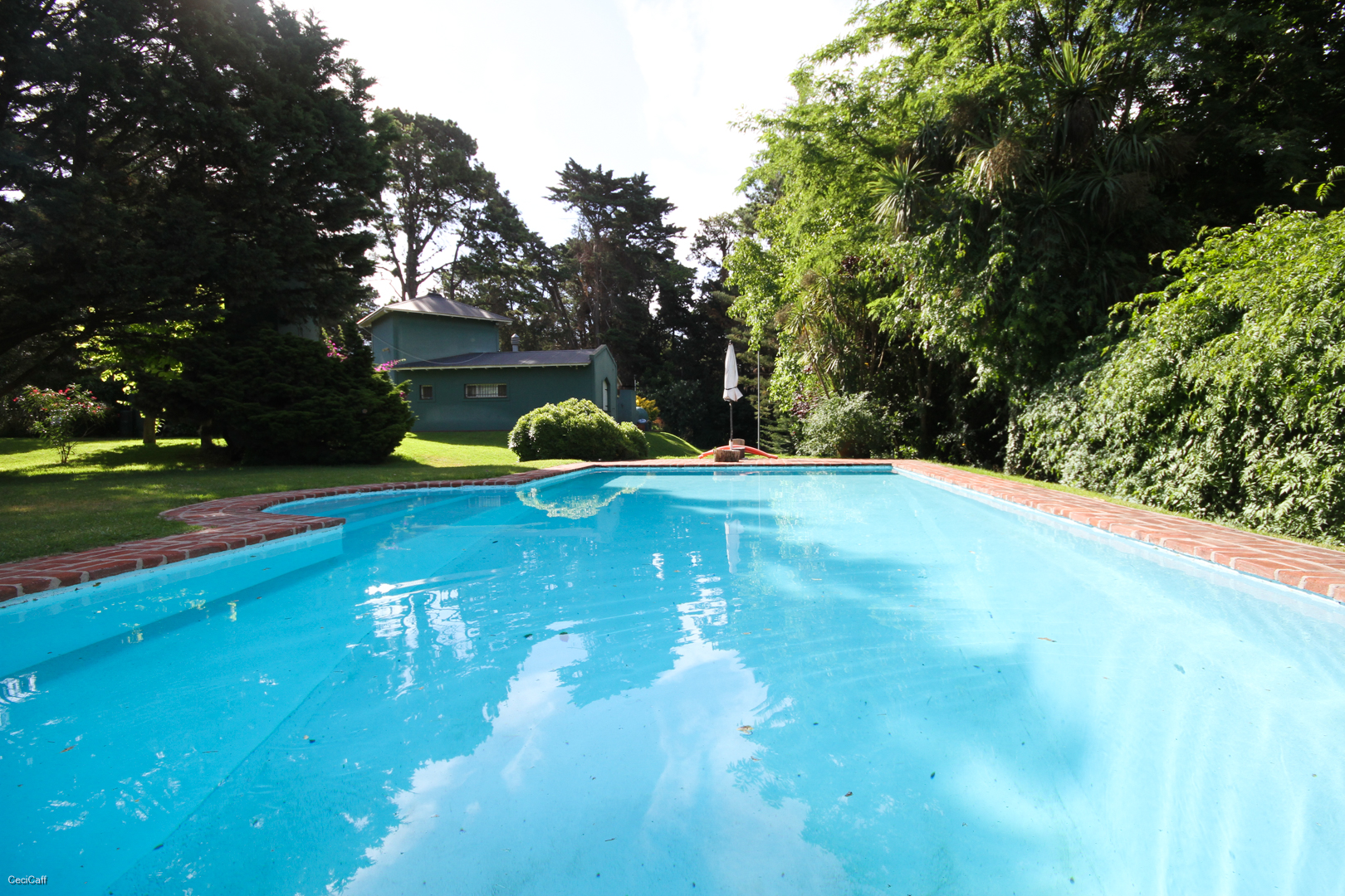 Confortable Casa con Piscina. Barrio Villa del Deportista
