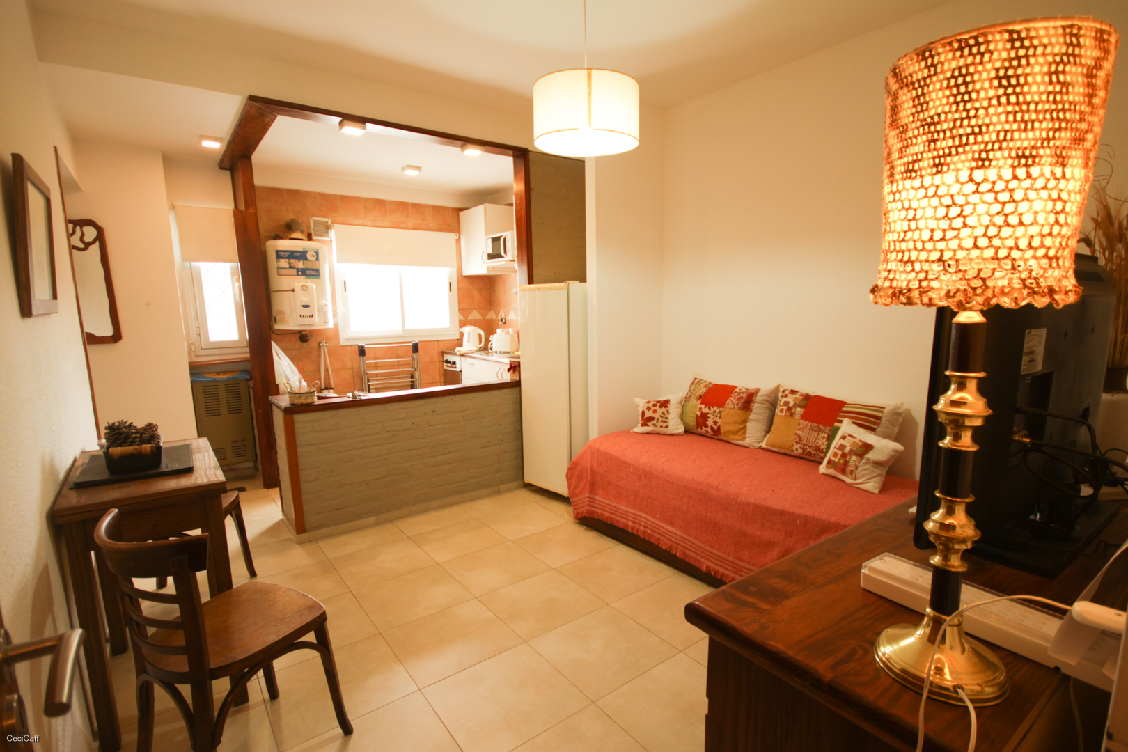 Impecable y Calido Departamento, Vista Parcial al Mar. Edificio Manquelito