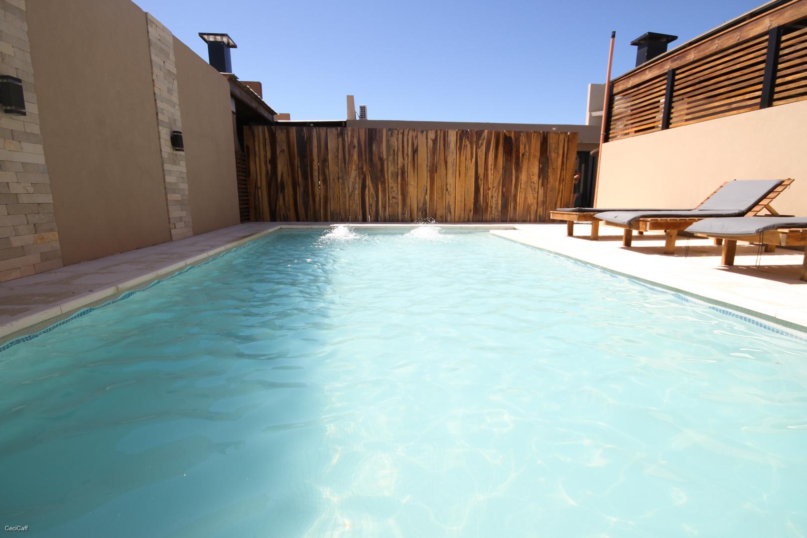 Modernos y Confortables Apart . A metros del Parque Lillo